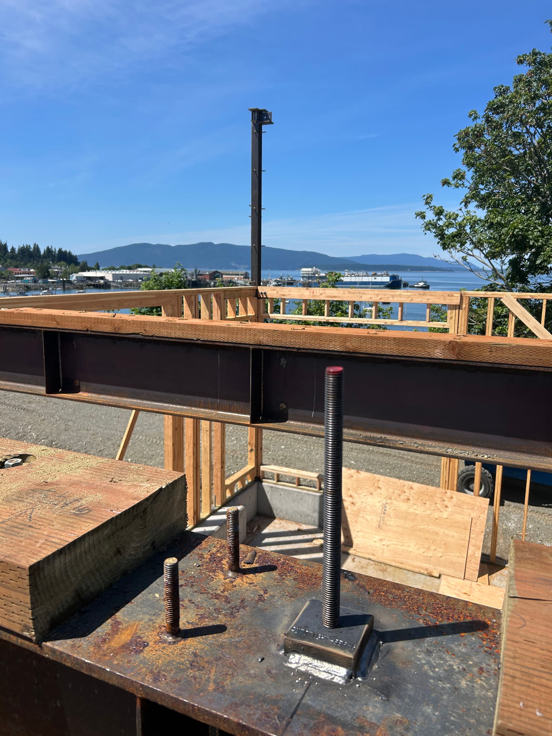 Gallery photos for Structural Support Bolt Installation for a New Build in Fairhaven: Image #1