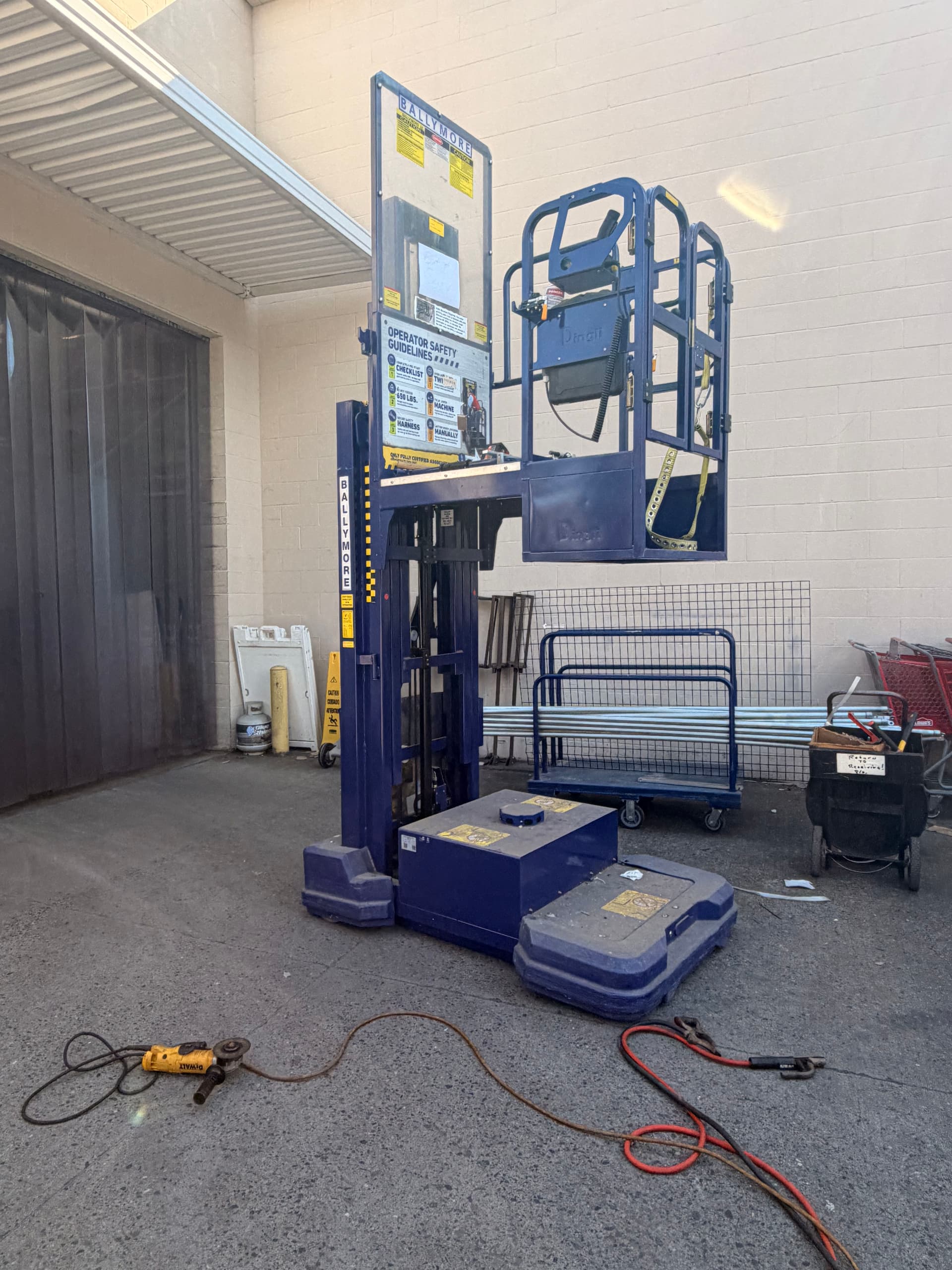Gallery photos for Same-Day Welding Repair on a Lift Safety Door Bracket: Image #3